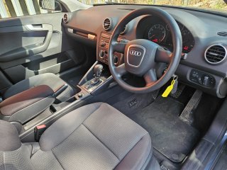 /photos/10066/387b68b3-1c48-2160-6c9c-7c7c99fc2014_i320x240.jpg